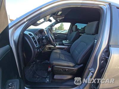 2020 Ram 1500 Big Horn Crew Cab Short Bed - zdjęcie 6 z 23 - miniatura