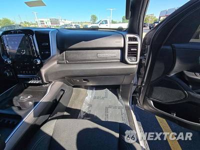 2020 Ram 1500 Big Horn Crew Cab Short Bed - zdjęcie 19 z 23 - miniatura