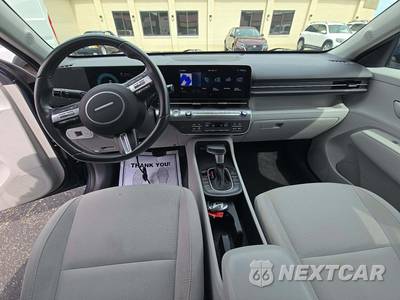 2025 Hyundai Kona SEL - zdjęcie 10 z 25 - miniatura