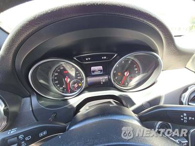 2020 Mercedes-Benz GLA 250 - zdjęcie 9 z 25 - miniatura