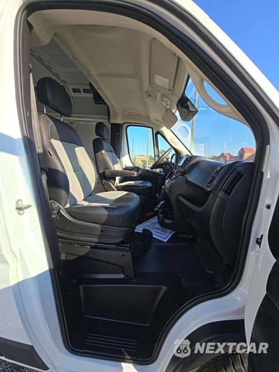 2025 Ram ProMaster 2500 Cargo Van Tradesman w/Passenger Seat High Roof 159.0" WB - zdjęcie 17 z 22 - miniatura