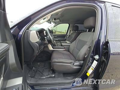 2024 Toyota Tundra SR5 Crew Cab Short Bed - zdjęcie 6 z 20 - miniatura