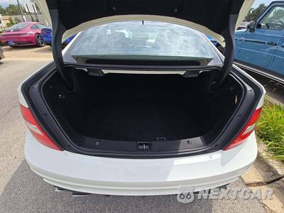 2012 Mercedes-Benz AMG C 63 Coupe - zdjęcie 14 z 23 - miniatura