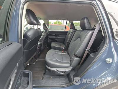 2024 Toyota Grand Highlander Limited - zdjęcie 13 z 23 - miniatura