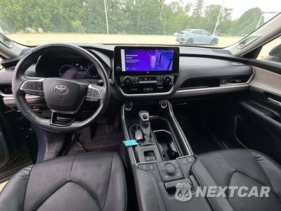 2024 Toyota Grand Highlander Limited - zdjęcie 10 z 23 - miniatura
