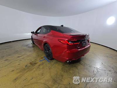 2025 Toyota Camry XSE - zdjęcie 2 z 23 - miniatura