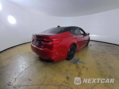 2025 Toyota Camry XSE - zdjęcie 3 z 23 - miniatura