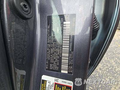 2009 Toyota Camry LE - zdjęcie 5 z 21 - miniatura
