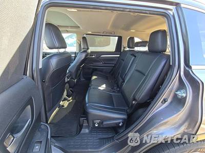 2017 Toyota Highlander XLE - zdjęcie 13 z 24 - miniatura