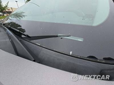 2020 Toyota Camry LE - zdjęcie 23 z 24 - miniatura