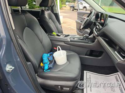 2024 Toyota Grand Highlander XLE - zdjęcie 15 z 18 - miniatura