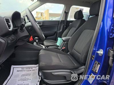 2025 Hyundai Venue SE - zdjęcie 6 z 19 - miniatura