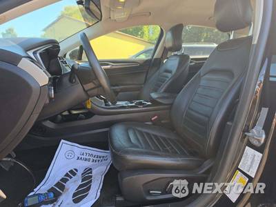 2014 Ford Fusion SE - zdjęcie 6 z 31 - miniatura