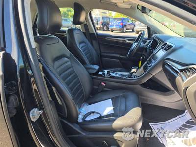 2014 Ford Fusion SE - zdjęcie 18 z 31 - miniatura