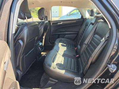 2014 Ford Fusion SE - zdjęcie 13 z 31 - miniatura