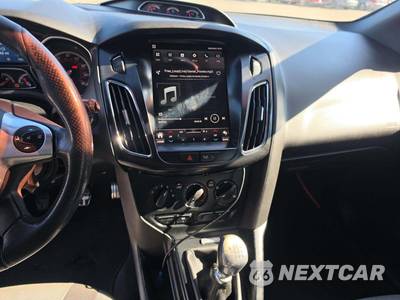 2014 Ford Focus ST Hatchback - zdjęcie 10 z 28 - miniatura