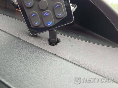 2012 Honda Civic Coupe Si w/Navigation - zdjęcie 30 z 31 - miniatura