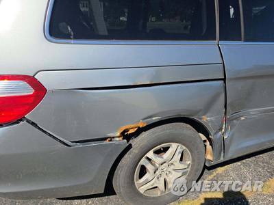 2006 Honda Odyssey EX-L 118.1" WB - zdjęcie 24 z 25 - miniatura