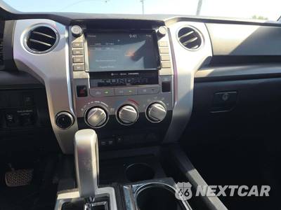 2020 Toyota Tundra SR5 Crew Cab Short Bed - zdjęcie 10 z 27 - miniatura