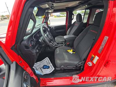 2026 Jeep Wrangler 4 Door Rubicon - zdjęcie 6 z 22 - miniatura
