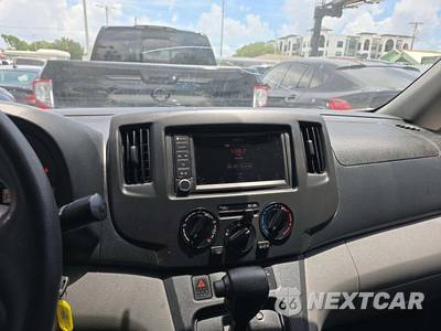 2020 Nissan NV200 Compact Cargo SV 115.2" WB - zdjęcie 10 z 27 - miniatura