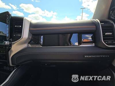 2025 Ram 1500 Tungsten Crew Cab Short Bed - zdjęcie 19 z 20 - miniatura