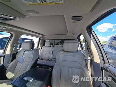 2025 Ram 1500 Tungsten Crew Cab Short Bed - zdjęcie 11 z 20 - miniatura