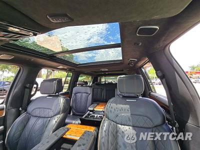 2024 Jeep Grand Wagoneer L Series III - zdjęcie 11 z 23 - miniatura