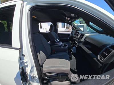 2024 Ram 2500 Tradesman Crew Cab Long Bed - zdjęcie 18 z 20 - miniatura