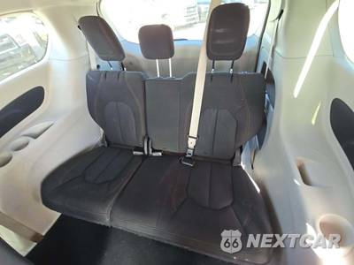 2020 Chrysler Pacifica Touring 121.6" WB - zdjęcie 11 z 21 - miniatura