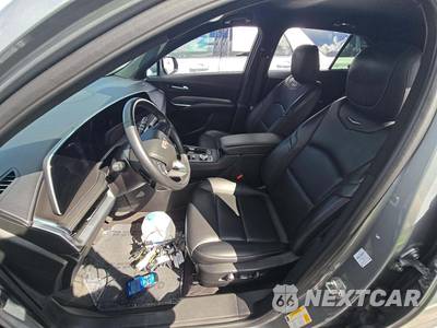 2024 Cadillac XT4 Premium Luxury 1SE - zdjęcie 6 z 21 - miniatura