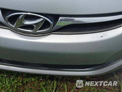 2013 Hyundai Elantra GLS Sedan - zdjęcie 22 z 23 - miniatura