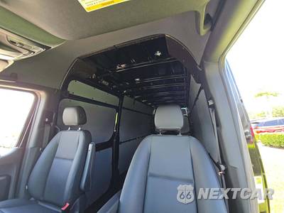 2025 Mercedes-Benz Sprinter 2500 Cargo Van High Roof 170.0" WB - zdjęcie 11 z 20 - miniatura
