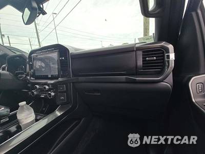 2023 Ford F-150 XLT Crew Cab Short Bed - zdjęcie 19 z 21 - miniatura