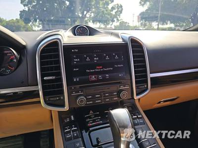 2018 Porsche Cayenne Platinum Edition - zdjęcie 10 z 21 - miniatura
