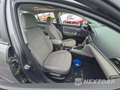 2020 Hyundai Elantra Value Edition Sedan - zdjęcie 18 z 29 - miniatura