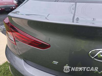 2020 Hyundai Elantra Value Edition Sedan - zdjęcie 26 z 29 - miniatura