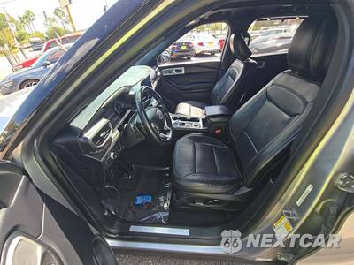 2020 Ford Explorer Limited - zdjęcie 6 z 22 - miniatura