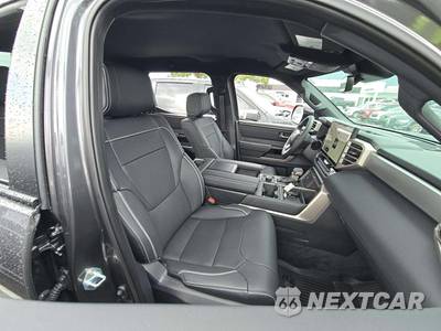 2026 Toyota Tundra Limited Crew Cab Short Bed - zdjęcie 18 z 20 - miniatura