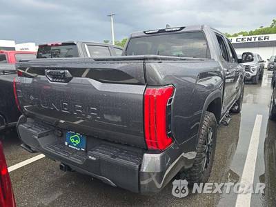 2026 Toyota Tundra Limited Crew Cab Short Bed - zdjęcie 3 z 20 - miniatura