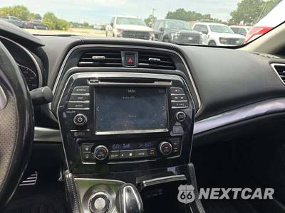 2017 Nissan Maxima SR - zdjęcie 10 z 29 - miniatura