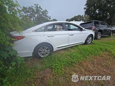 2015 Hyundai Sonata SE - zdjęcie 3 z 21 - miniatura