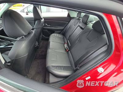 2023 Hyundai Elantra Limited - zdjęcie 13 z 20 - miniatura
