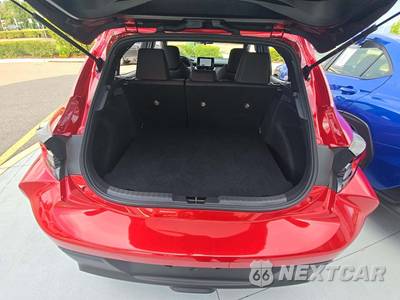 2023 Toyota GR Corolla Core - zdjęcie 14 z 20 - miniatura