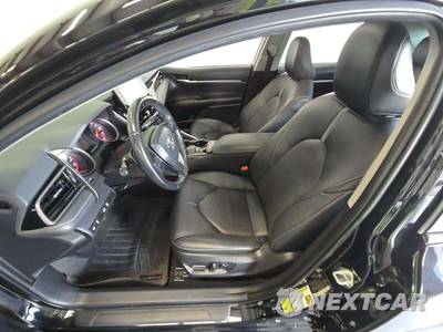 2021 Toyota Camry XSE - zdjęcie 6 z 26 - miniatura