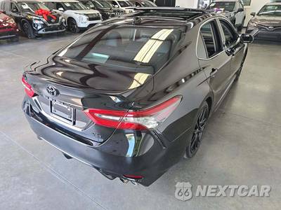 2021 Toyota Camry XSE - zdjęcie 3 z 26 - miniatura