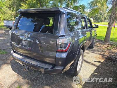 2017 Toyota 4Runner SR5 - zdjęcie 3 z 25 - miniatura