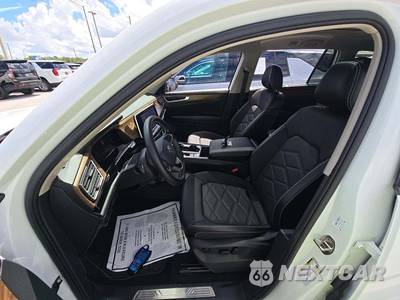 2024 Volkswagen Atlas 2.0T SE w/Technology - zdjęcie 6 z 21 - miniatura