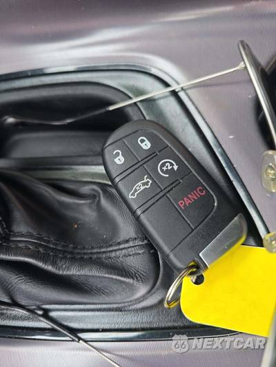 2021 Dodge Challenger R/T - zdjęcie 8 z 21 - miniatura