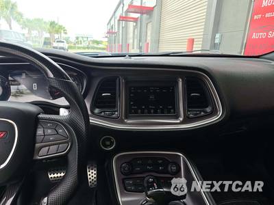 2021 Dodge Challenger R/T - zdjęcie 10 z 21 - miniatura